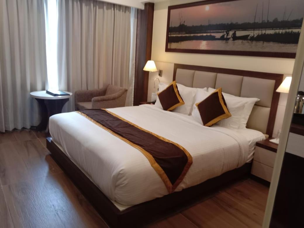 Hotel Rimi International 阿加尔塔拉 外观 照片