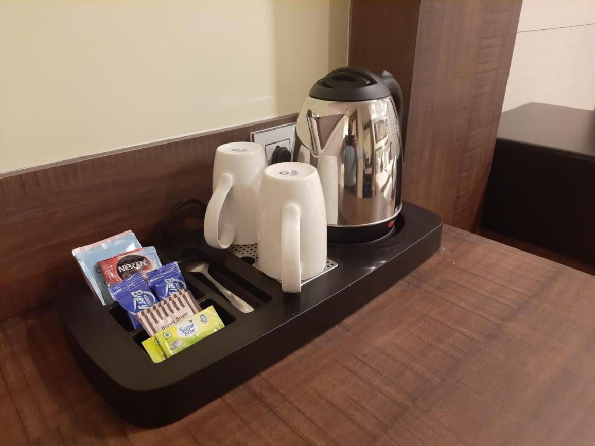 Hotel Rimi International 阿加尔塔拉 外观 照片