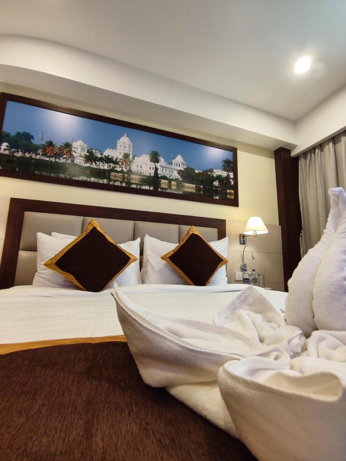 Hotel Rimi International 阿加尔塔拉 外观 照片