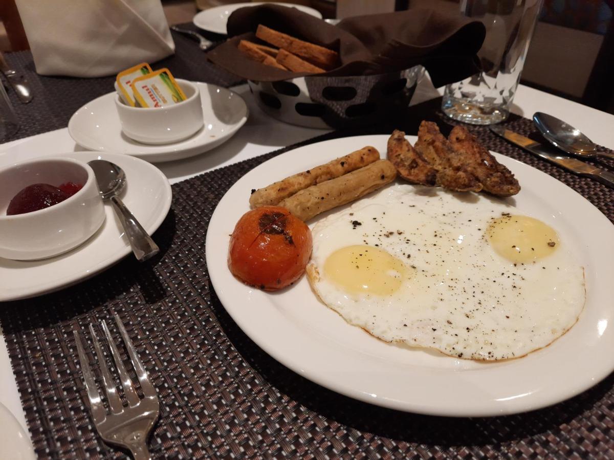 Hotel Rimi International 阿加尔塔拉 外观 照片