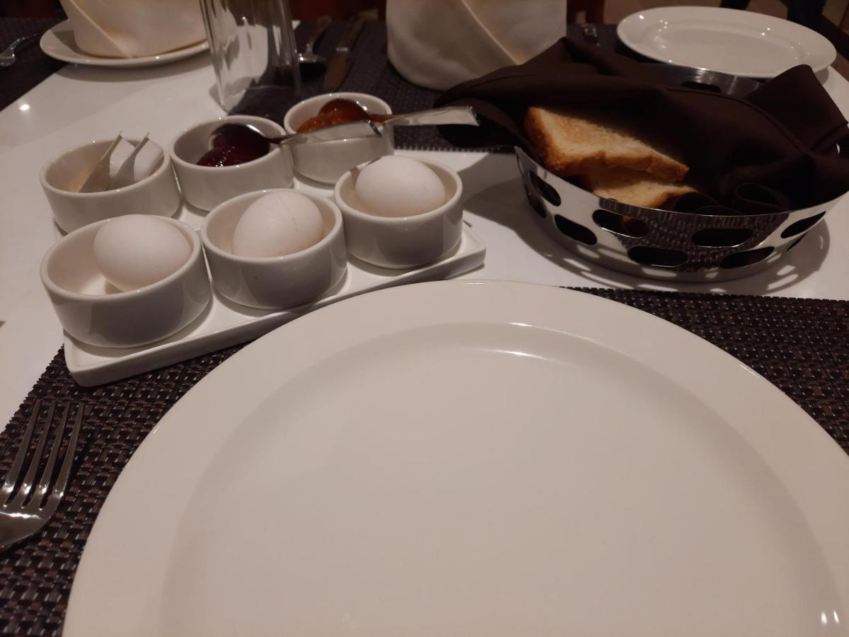 Hotel Rimi International 阿加尔塔拉 外观 照片
